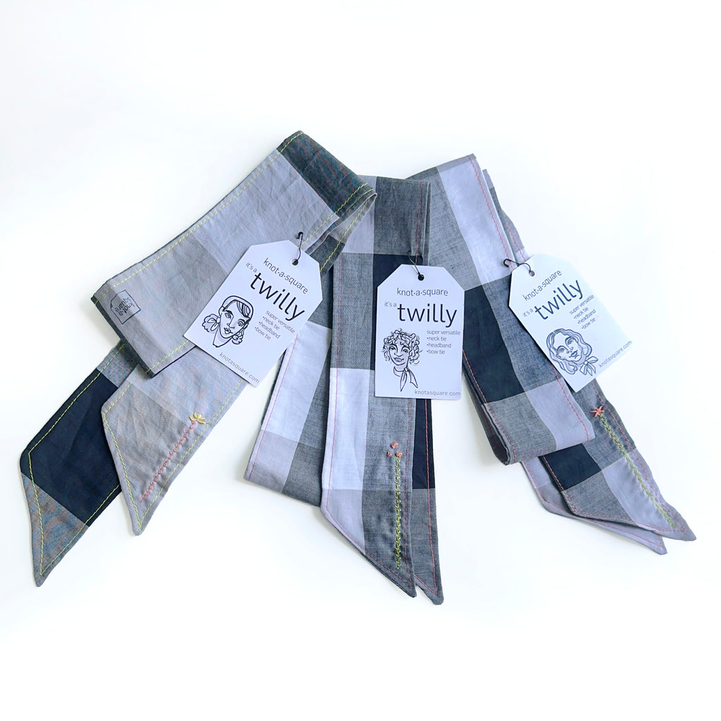 Gingham Twilly in black and white
